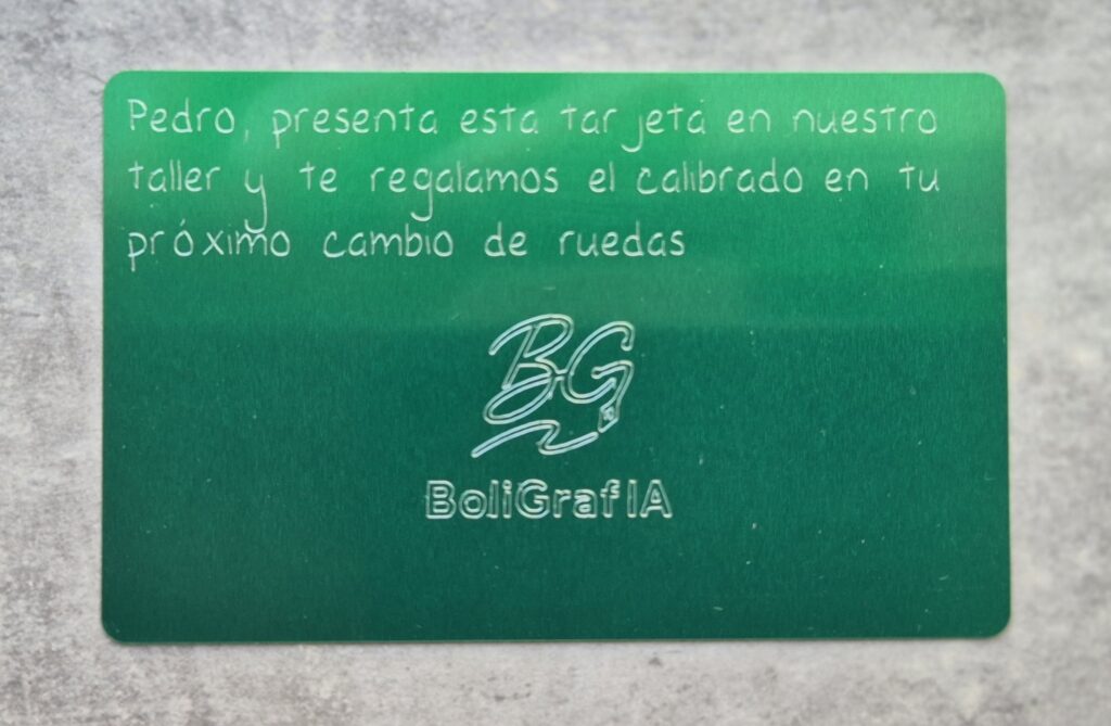 tarjetas premium para clientes: verde